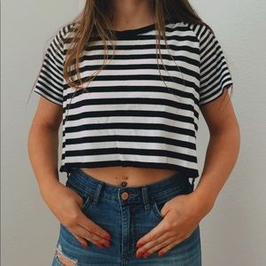 navy striped cropped t-shirt